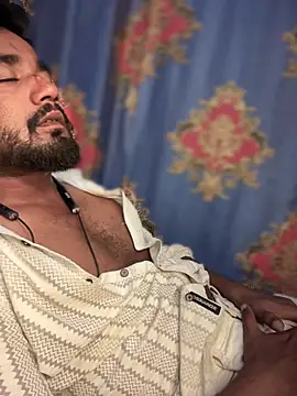 Fredship7890 现场XXX聊天