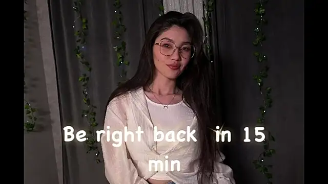 Miss_Iris69 Obrolan Langsung XXX