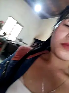 gugu0022 라이브 XXX 채팅