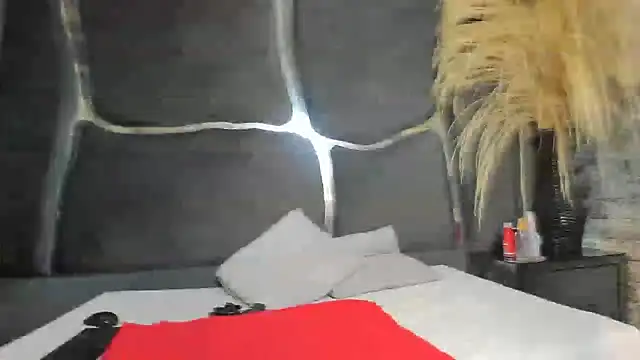 KatalellaAndLayan Live XXX-Chat