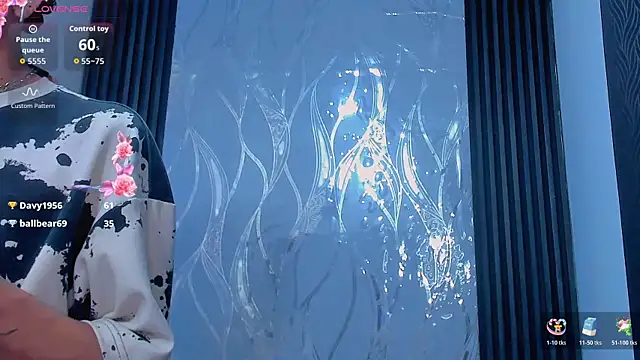 Živý XXX chat Hellish_centipede