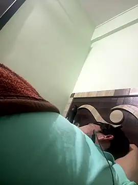 mumbaiboyformeet: онлайн-секс-чат