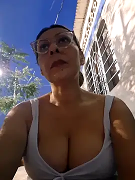 Chatroom XXX en direct de Mia-funny20