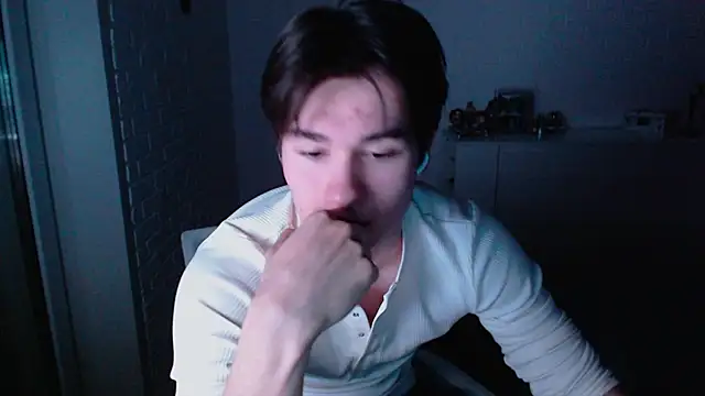 MarkusDean: онлайн-секс-чат