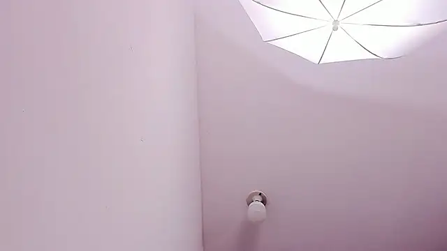 دردشة EmmyCruzZ الجنسية المباشرة