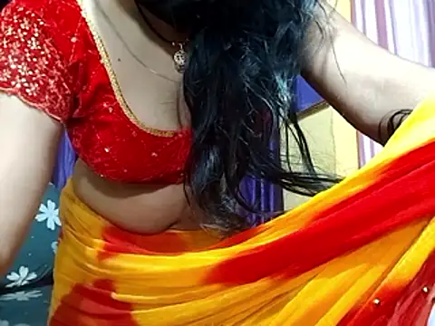 poojaxxx65 Chat XXX live