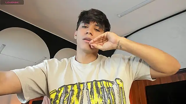 Allex_Cano 现场XXX聊天