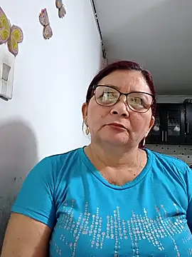 marfil_milf élő XXX-chatje
