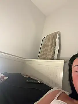 Kelseyrae26 live XXX chat