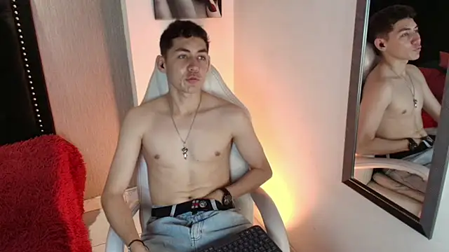 LoganFoster_: вебкам-шоу