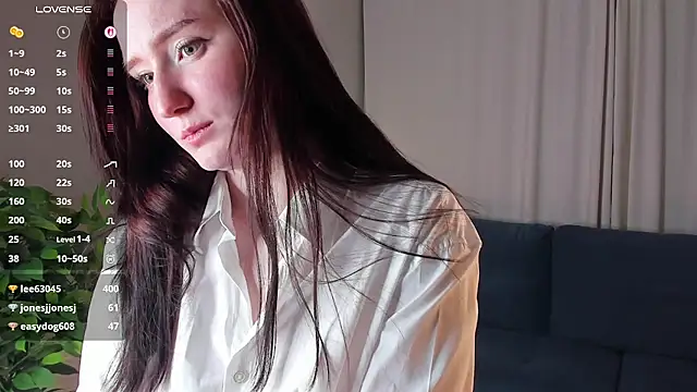 KiaTreso's Live XXX Chat