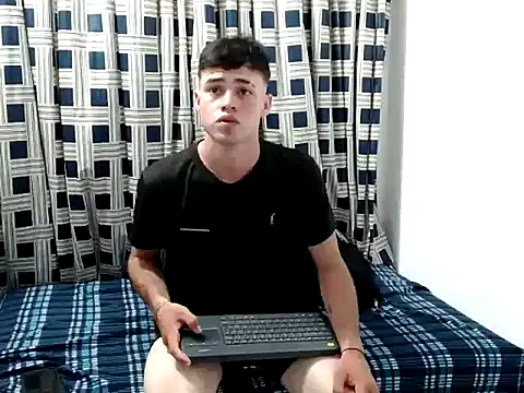 daniel22_cm Webcam Show