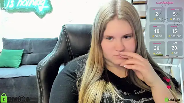 Chat XXX en directo de SnowQueen02