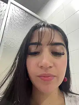 EmmyEvans1 Chat XXX live