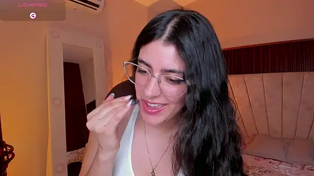 _Niah_ Live XXX-Chat