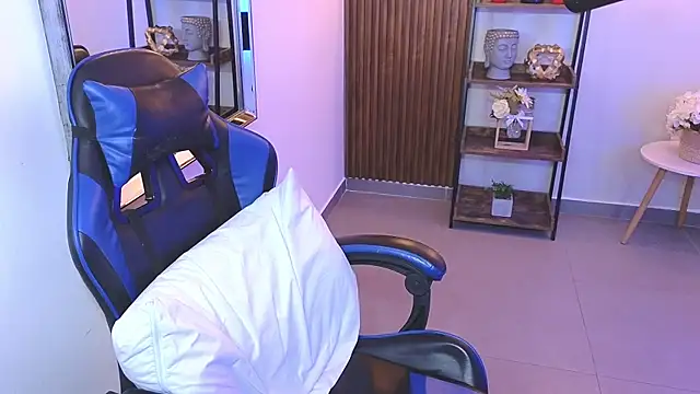 Kenya--Buhle Chat XXX live