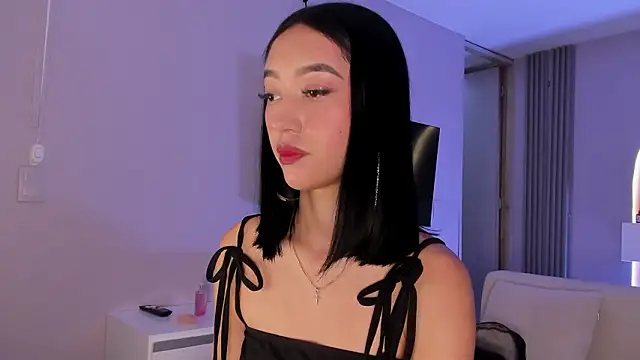 millieskinny18_ élő XXX-chatje