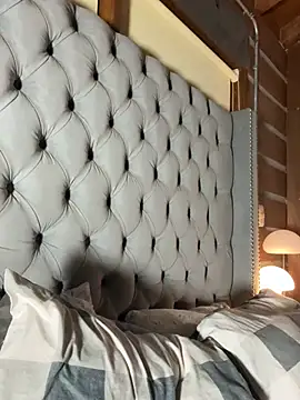 RouseColins élő XXX-chatje