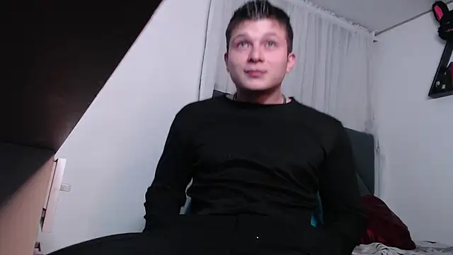 MathewCollin: онлайн-секс-чат