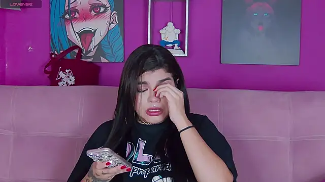 Chatroom XXX en direct de antonella_contti_