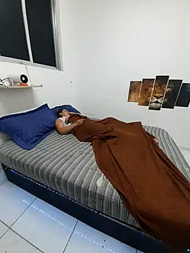 hothoney80 Live XXX-chat