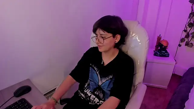 Chat +18 de Nathaly_ds ao vivo