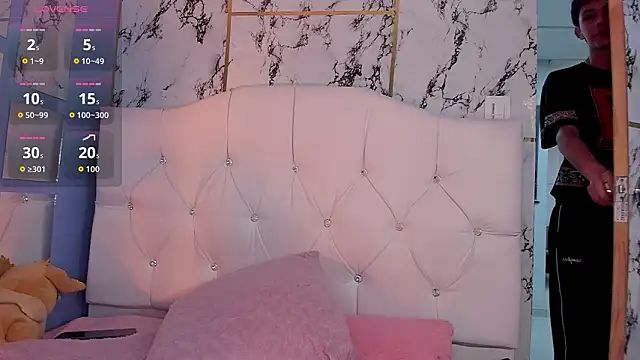 Prince_Apolo's Live XXX Chat