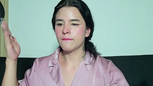 Angel-umbra's Live XXX Chat