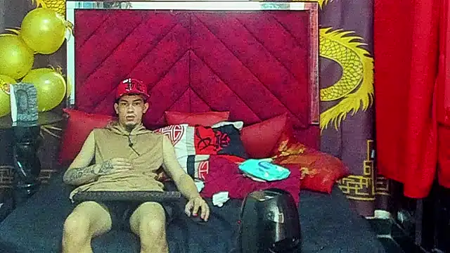 Pride_couple's Live XXX Chat