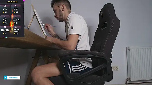 adamrayn: онлайн-секс-чат