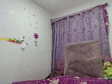 DannaTs1 webcam show