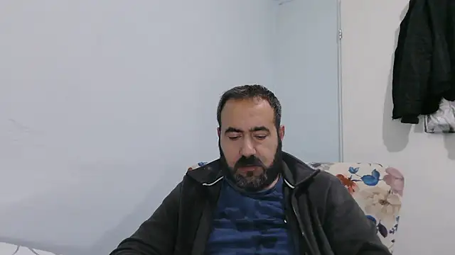 big_snakee's Live XXX Chat