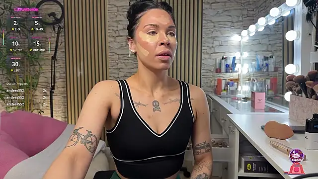 NattyFierros Chat XXX in diretta