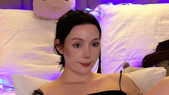 XXX chat uživo modela Goldy_Stark