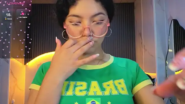 victoria_castillo_b's Live XXX Chat