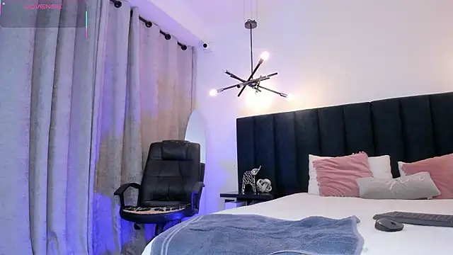 alaia7h's Live XXX Chat