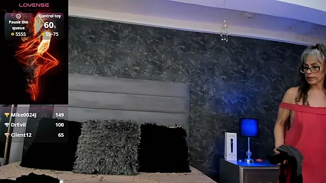 Bella_Evans_'s Live XXX Chat