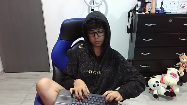 thomascooper7 live XXX chat