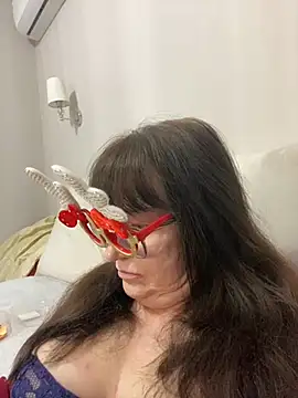 Chat XXX en directo de ZaraFay