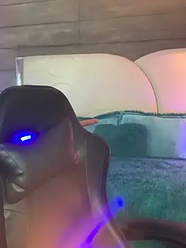 XXX chat uživo modela Abbydreams_