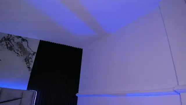 daniiphoeniixx's Live XXX Chat