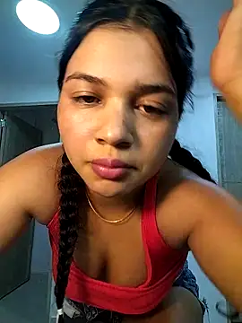 Eimy-04's Live XXX Chat