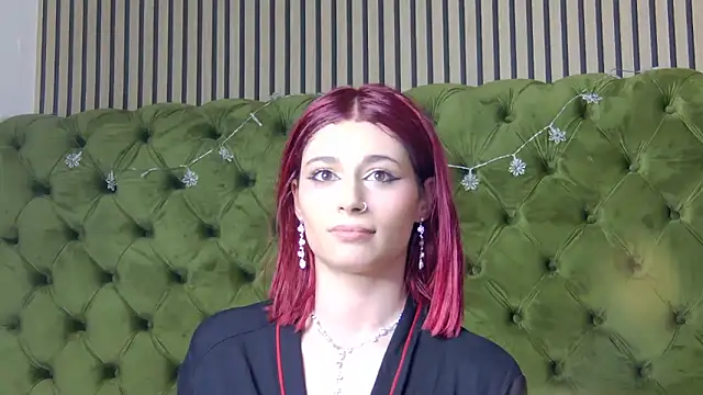 LunaHart's Live XXX Chat