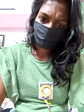 Honey_rosetamil's Live XXX Chat