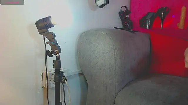 vicky_gill: онлайн-секс-чат