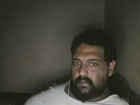 elpoop7305's Live XXX Chat