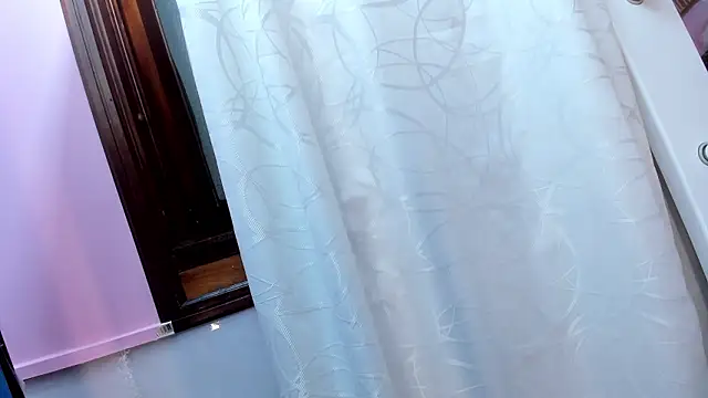 Melody_Lolii Adlı Modelin Canlı XXX Sohbeti