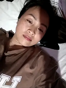 Spring-mky's Live XXX Chat