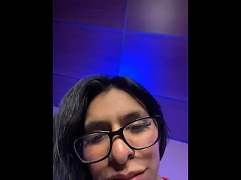 SaraAndrade_'s Live XXX Chat