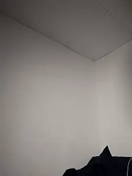 laia_williamss' Live XXX Chat